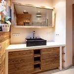 Poellmuehle Penthouse By Alpine Host Helpers Apartment Kirchberg in Tirol